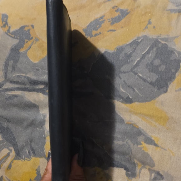 Coach Black Leather Bi-Fold Wallet - Picture 8 of 8